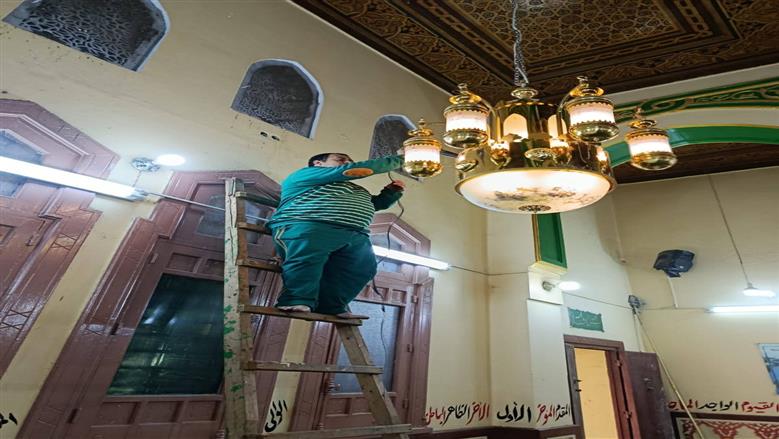 انطلاق حملة نظافة مكبرة بجميع مساجد القليوبية استعدادًا لشهر رمضان المبارك