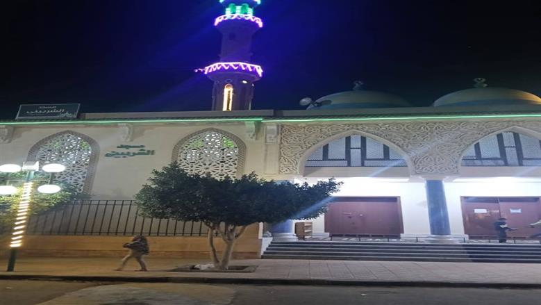 رمضان يجمعنا… والمساجد تتزين بقلوب عامرة بالإيمان