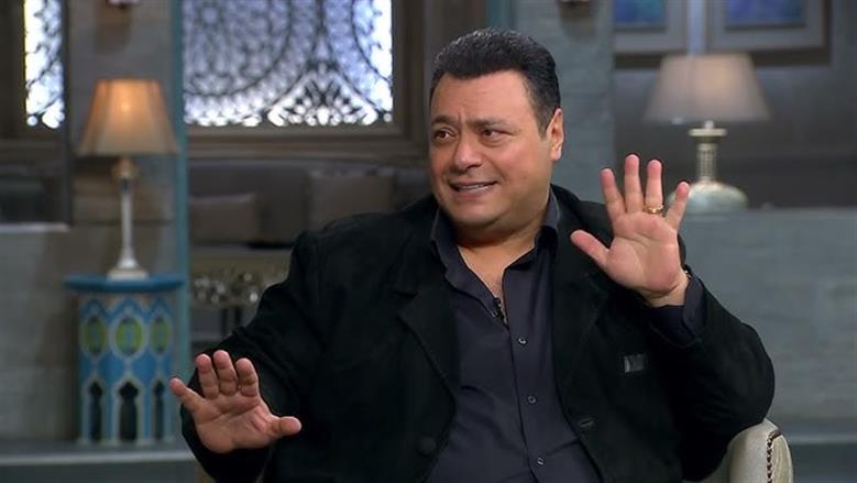 مراد مكرم يروج لشخصيته في مسلسل رأس الأفعى في رمضان 2026
