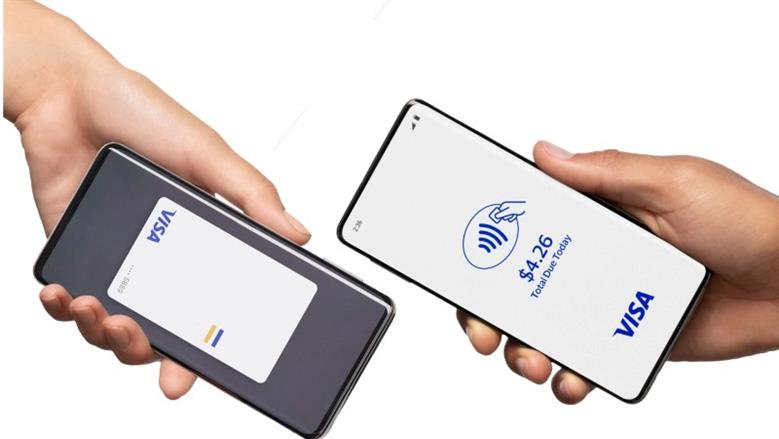 خبير اقتصادي: إطلاق المدفوعات اللاتلامسية عبر الأجهزة الذكية يعزز الشمول المالي  