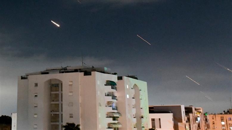 رفض عربي لتحويل الأجواء إلى ممر لشن هجمات عسكرية ضد إيران
