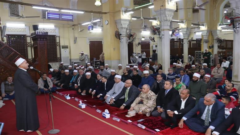محافظ القليوبية يشهد احتفالية ذكرى ليلة النصف من شعبان بمسجد ناصر ببنها