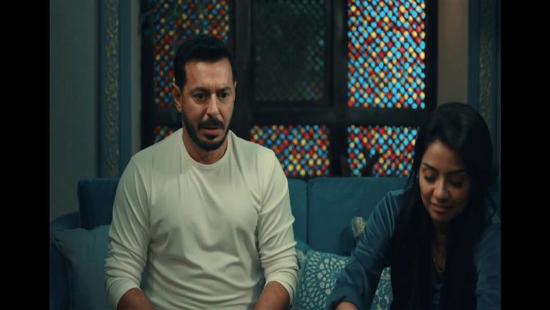 مسلسل درش الحلقة 4: مصطفى شعبان يواجه صراعًا داخليًا مع 4 شخصيات خيالية