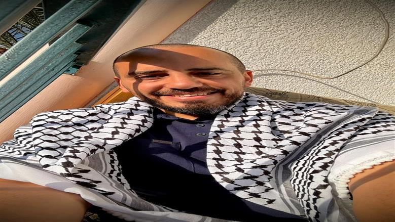 الطبيب محمد توفيق- استشاري جراحة الشبكية