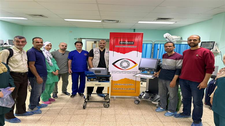 الطبيب محمد توفيق- استشاري جراحة الشبكية