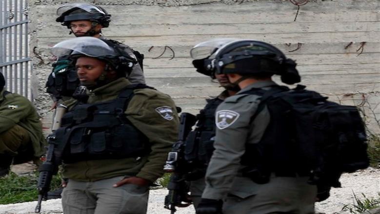 الجبهة الداخلية الإسرائيلية: صفارات الإنذار تدوي في منطقة البحر الميت بعد اشتباه بتسلل مسيرة