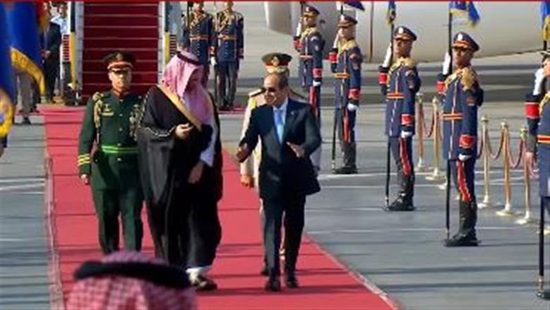 مراسل «القاهرة الإخبارية»: قضايا المنطقة حاضرة في لقاء الرئيس السيسي بولي العهد السعودي