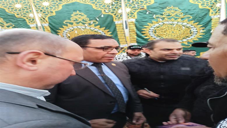 وزير العمل يطمئن على أسر ضحايا حادث المطرية ويوجه بسرعة تعويضهم