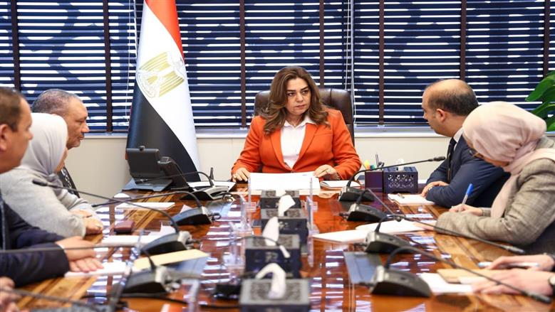 اجتماع وزيرة التنمية المحلية