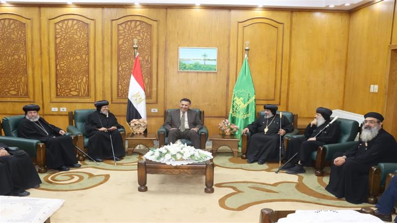 محافظ القليوبية يستقبل وفد مطرانيات الكنيسة القبطية الأرثوذكسية لتهنئته بتوليه مهام منصبه