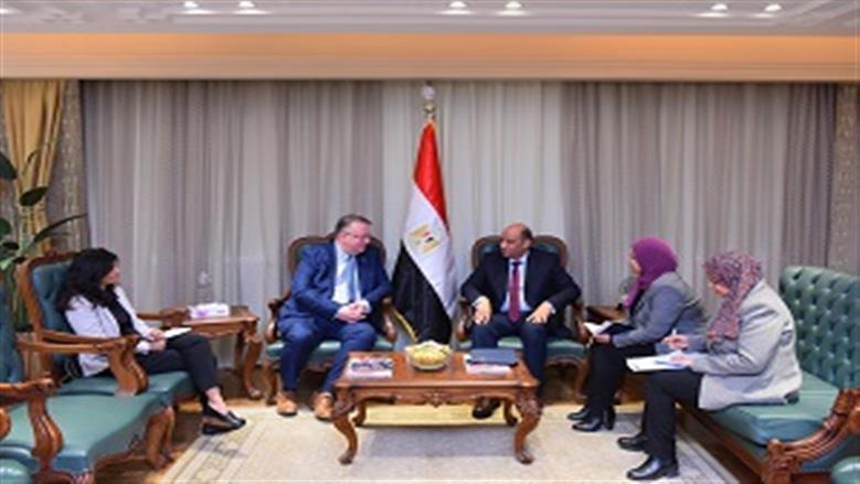 رداد يستقبل مدير منظمة العمل الدولية بالقاهرة 