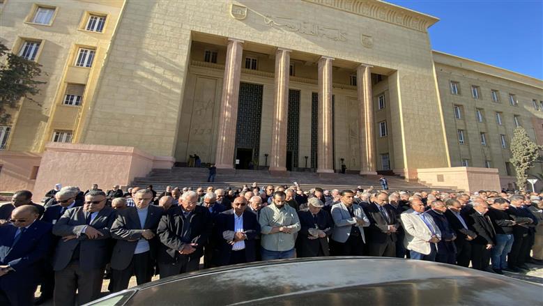 تشيع جثمان الدكتور عصام سالم من كلية الهندسة جامعة الإسكندرية 