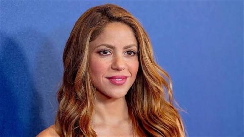 قبل حفلها بالأهرامات.. شاكيرا توجه رسالة للمصريين