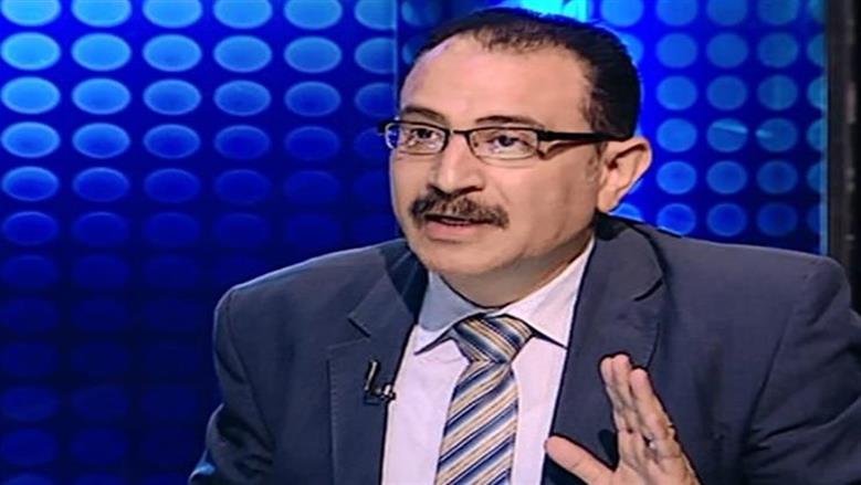 طارق فهمي: تبادل رفات الجنود بين موسكو وكييف له رسائل رمزية رغم تعثر المفاوضات