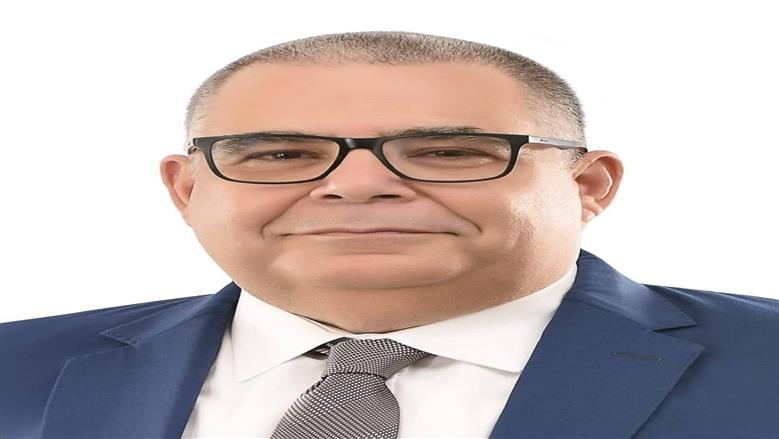 رئيس جامعة القاهرة يهنئ محمد البربري لحصوله على الزمالة الفخرية من إدنبرة