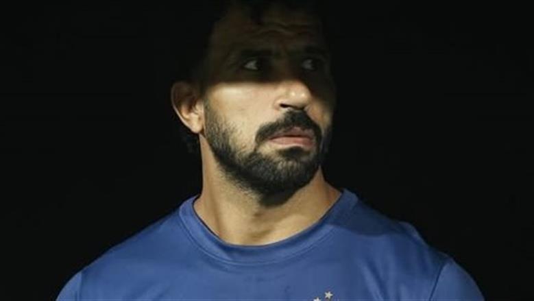 عاجل| معتمد جمال يحسم اختيار حارس الزمالك أمام بيراميدز (خاص)