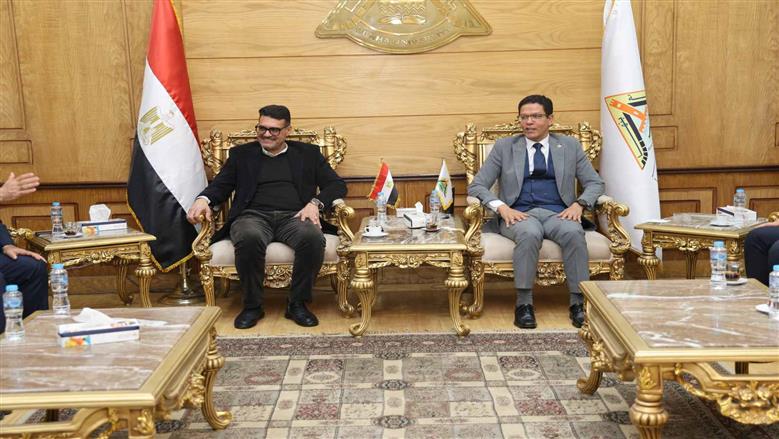 القابضة للمياه ورئيس مياه القليوبية ورئيس جامعة بنها يبحثون تعزيز التعاون في مجالات ترشيد استهلاك المياه والبحث العلمي وبناء القدرات البشرية