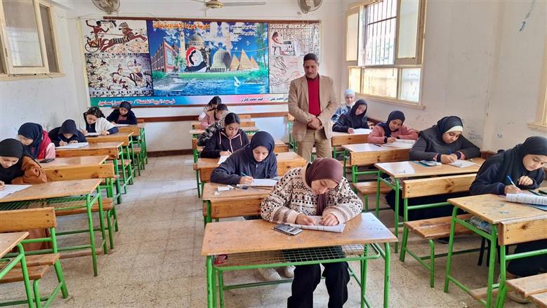 توزيع منهج اللغة العربية للمرحلة الابتدائية الترم الثاني.. اعرف الدروس والتقييمات