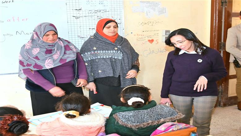 إقالة مديرة مدرسة في البحيرة