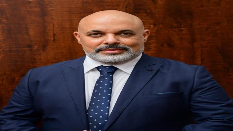 إيهاب واصف: دراسة إدراج الذهب والفضة بالبورصة خطوة لتنظيم سوق المعادن النفيسة