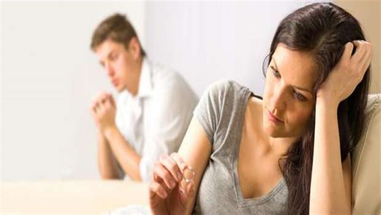 حكم هجر الزوج لزوجته بسبب المشاكل.. «الإفتاء»: تصرف مذموم وغير مبرر شرعا