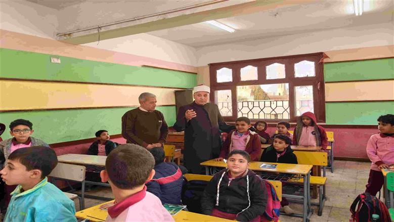 عمليات القليوبية : انتظام اليوم الأول من الفصل الدراسي الثاني بمدارس ومعاهد المحافظة