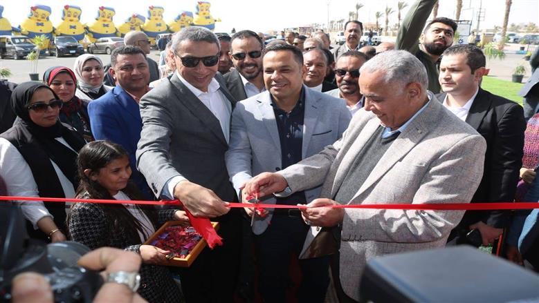 محافظ السويس يفتتح معرض اهلا رمضان بتخفيضات تصل إلى 30%