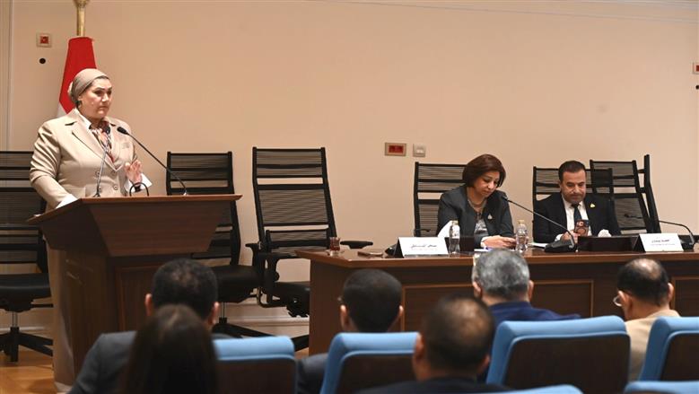 المجلس القومي للطفولة يستعرض استراتيجية حماية الأطفال في الفضاء الرقمي