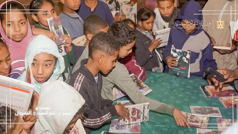 قصور الثقافة تفتتح معرض تجربة شخصية في بني سويف ضمن مسرح المواجهة والتجوال 