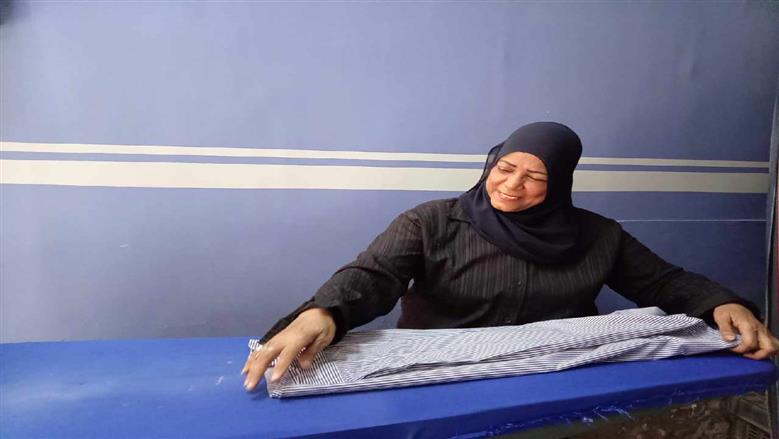 «قوتك في إرادتك».. «شامة» تتحدى «التقاليد» بالمكواة في أسيوط (فديووصور )