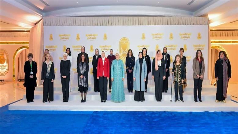 غادة عامر بعد تكريم انتصار السيسي : تقدير للمرأة المصرية رمز العطاء والعمل