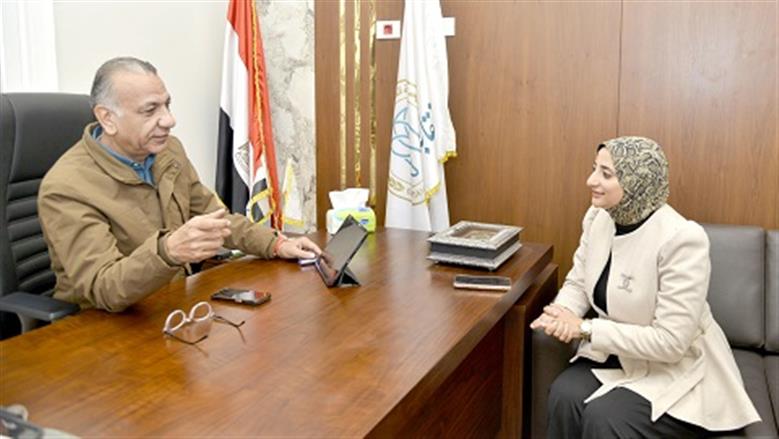 نقيب أطباء الأسنان: تأخر التكليف مسئولية «الصحة».. ونجحنا في تأجيل القرار عامين