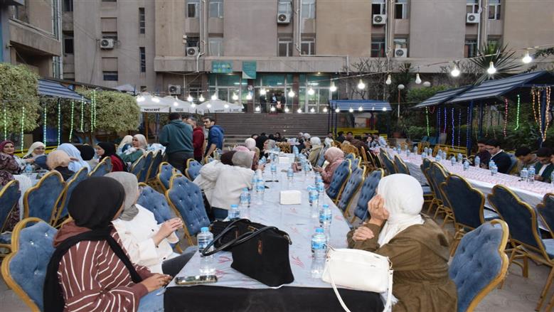 طب بشري بنها تنظم حفل الإفطار الجماعي للطلاب والأساتذة وسط أجواء رمضانية 