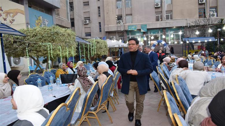 طب بشري بنها تنظم حفل الإفطار الجماعي للطلاب والأساتذة وسط أجواء رمضانية 