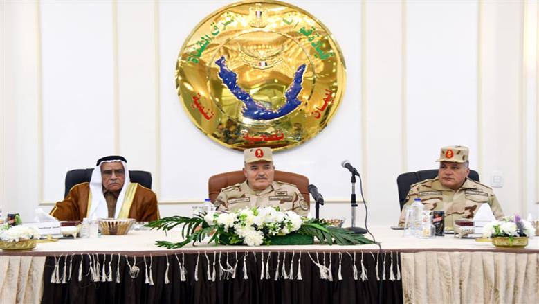 نسيج وطني واحد.. قيادة قوات شرق القناة تنظم حفل إفطار لشيوخ وأهالي سيناء