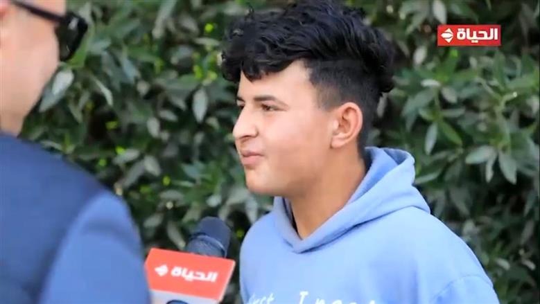 «أجمل ناس».. عمرو الليثي يجبر بخاطر شابين ويهديهما جائزة مالية «فيديو»