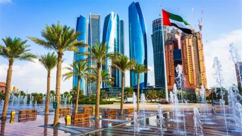 أخبار الإمارات اليوم.. عودة حركة الطيران تدريجيا ومهلة للمقيمين العالقين بالخارج