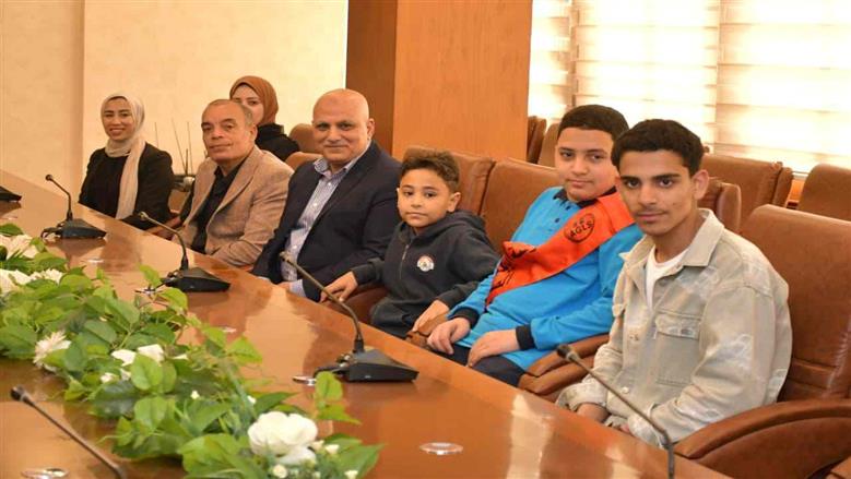 محافظ بورسعيد 