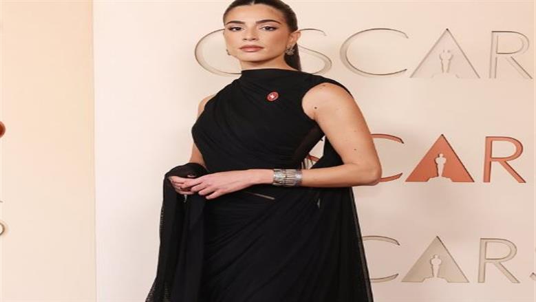 أبطال فيلم صوت هند رجب يتألقون على السجادة الحمراء في حفل الأوسكار
