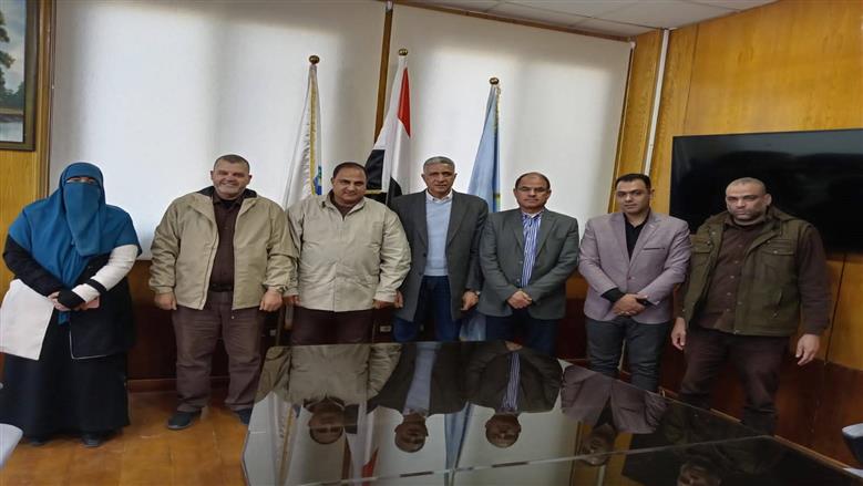 تعاون بين «كهرباء البحيرة» و«مياه مطروح» في دعم محطات التحلية
