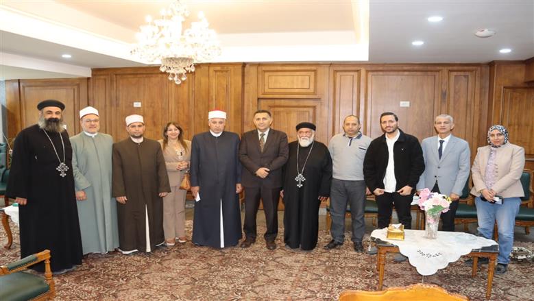 محافظ القليوبية يستقبل مطران وأساقفة الكنيسة القبطية الأرثوذكسية للتهنئة بعيد الفطر