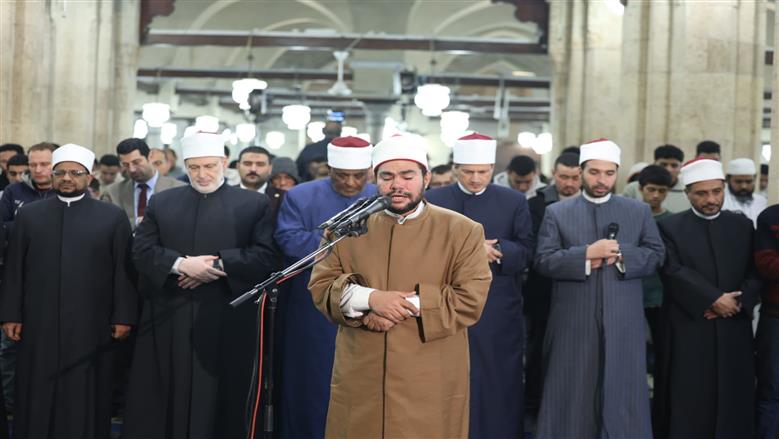 الجامع الأزهر يختم القرآن الكريم في الليلة 29 بحضور آلاف المصلين