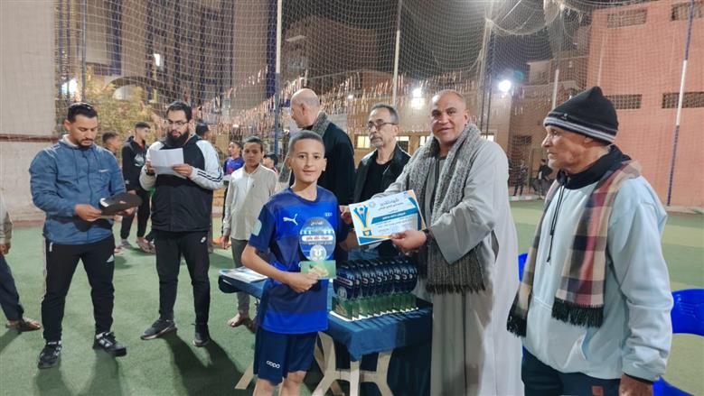 نادي البداري الرياضي بأسيوط يختتم الدورة الرمضانية لكرة القدم