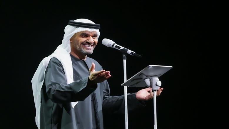«كامل العدد».. حسين الجسمي يتألق في حفل عيد الفطر بأبوظبي