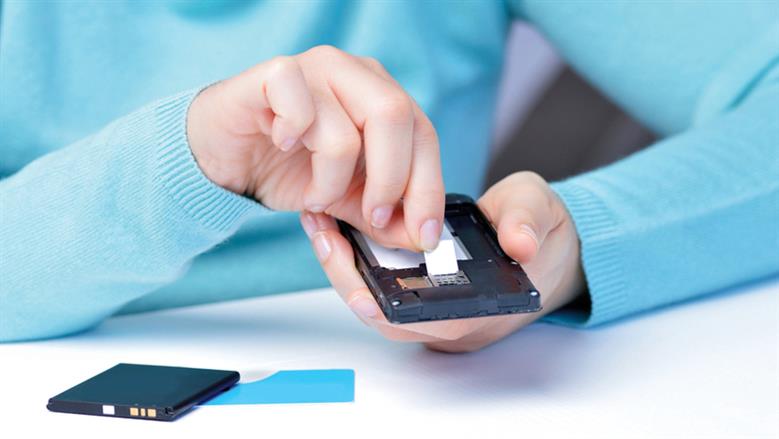 كيفية نقل خط المحمول من شركة إلى أخرى بنفس الرقم.. لو النت والمكالمات ضعيفة