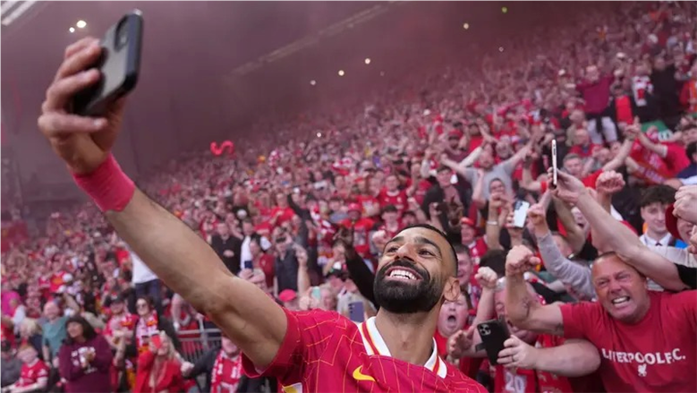 رسائل نجوم آنفيلد للفرعون الاستثنائي.. كيف ودع لاعبو ليفربول محمد صلاح؟ |عاجل