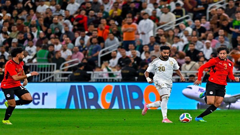 مطالبات برحيل هيرفي رينارد عن منتخب السعودية بعد «رباعية مصر»