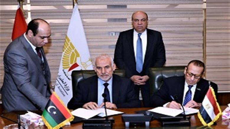 توقيع مذكرة تفاهم بين سلطتي الطيران المدني في مصر وليبيا