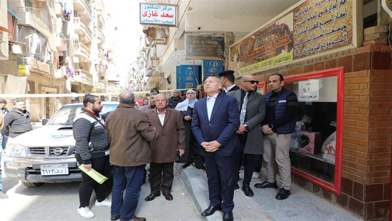 محافظ القاهرة يتابع إزالة مخالفات البناء