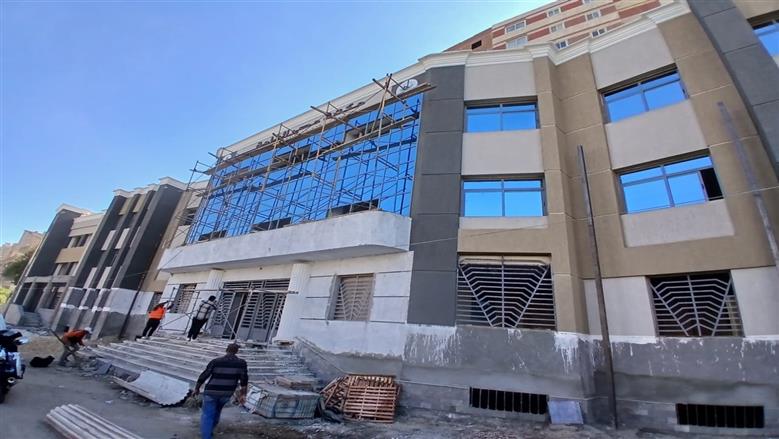 محافظ القليوبية يتفقد أعمال إنشاء مكتبة مصر العامة بحي غرب شبرا الخيمة
